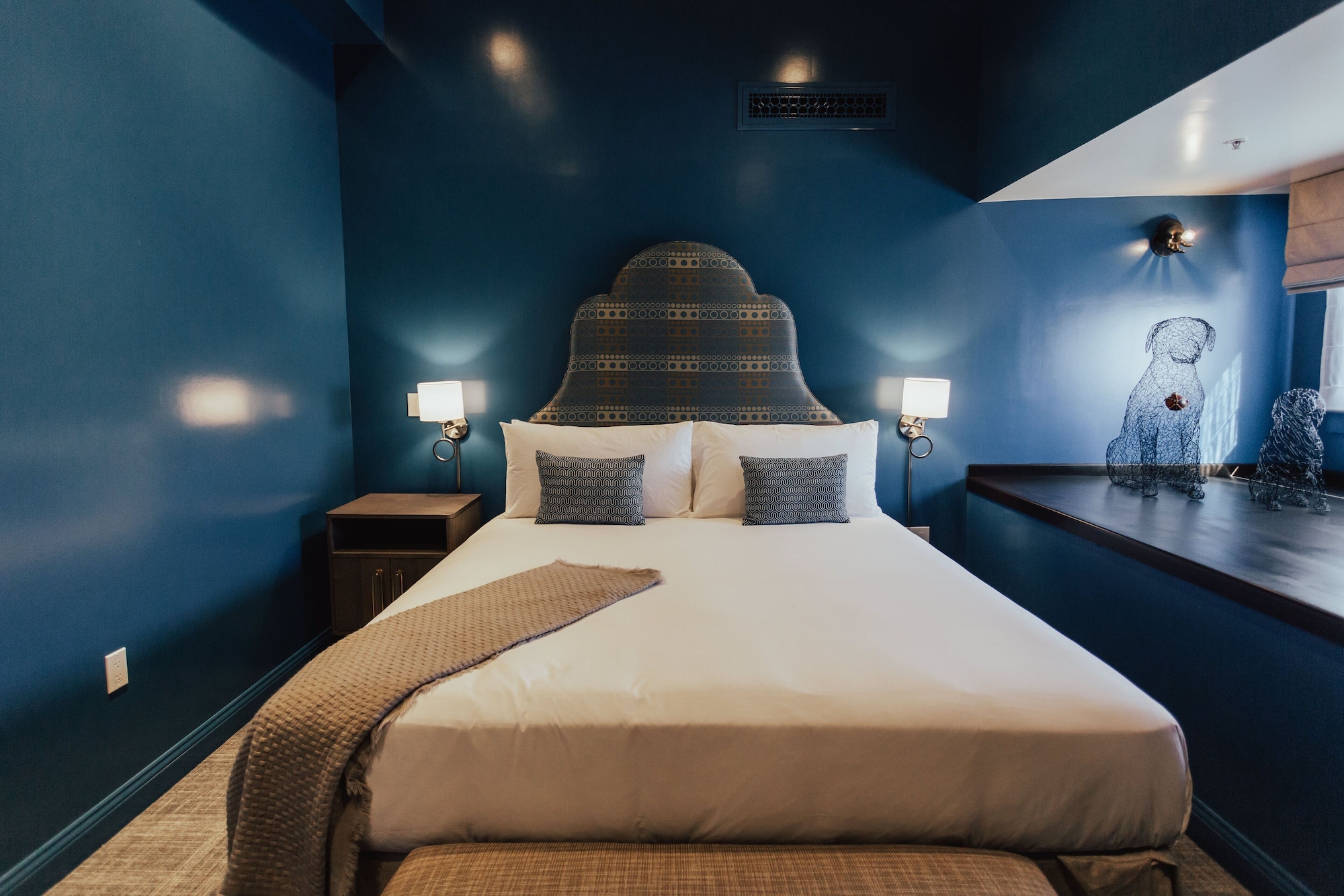 Clocktower, Suite, King Bed، The Winston Solvang 2/4