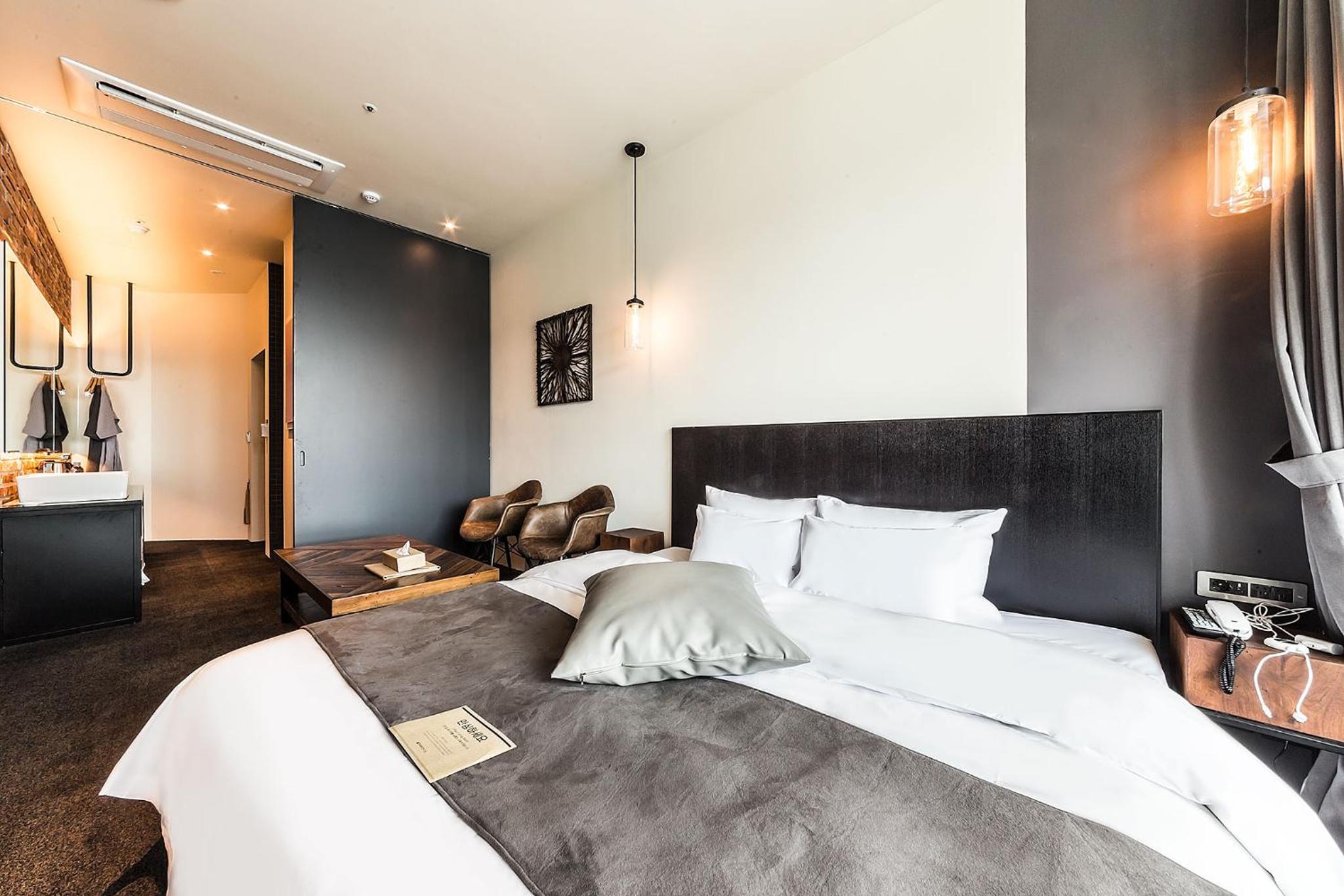 Room, Double Bed, Sea View, Balcony