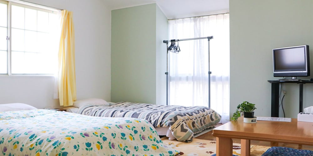Guest House Shirahama R Cafe – Caters To Women 11/35