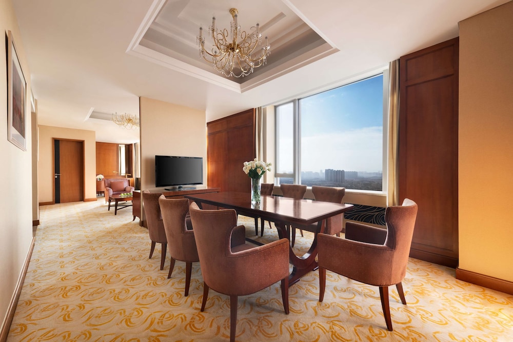 Shangri-La Huhhot 42/55
