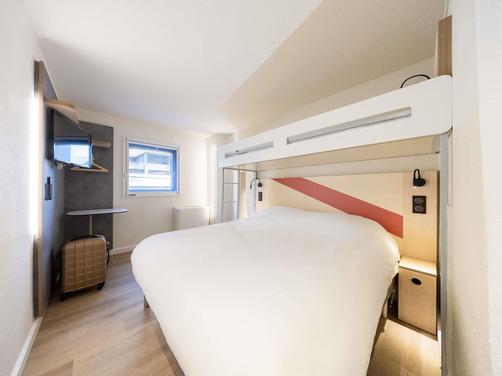 IBIS BUDGET BORDEAUX CENTRE MERIADECK 22/53