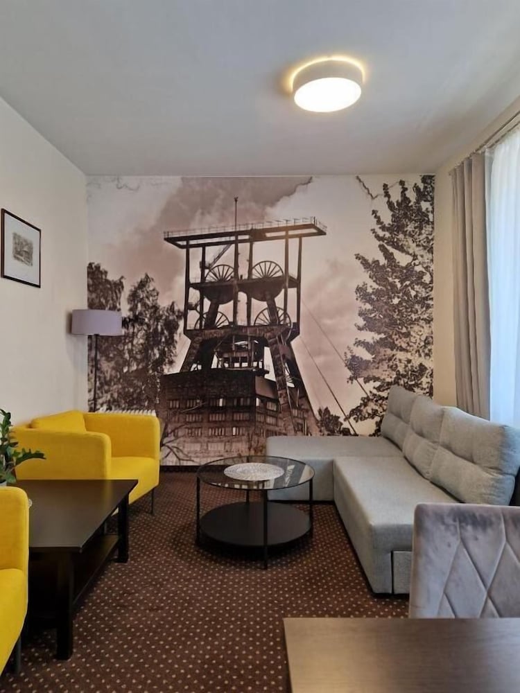 Boutique Hotel’s Bytom 36/49