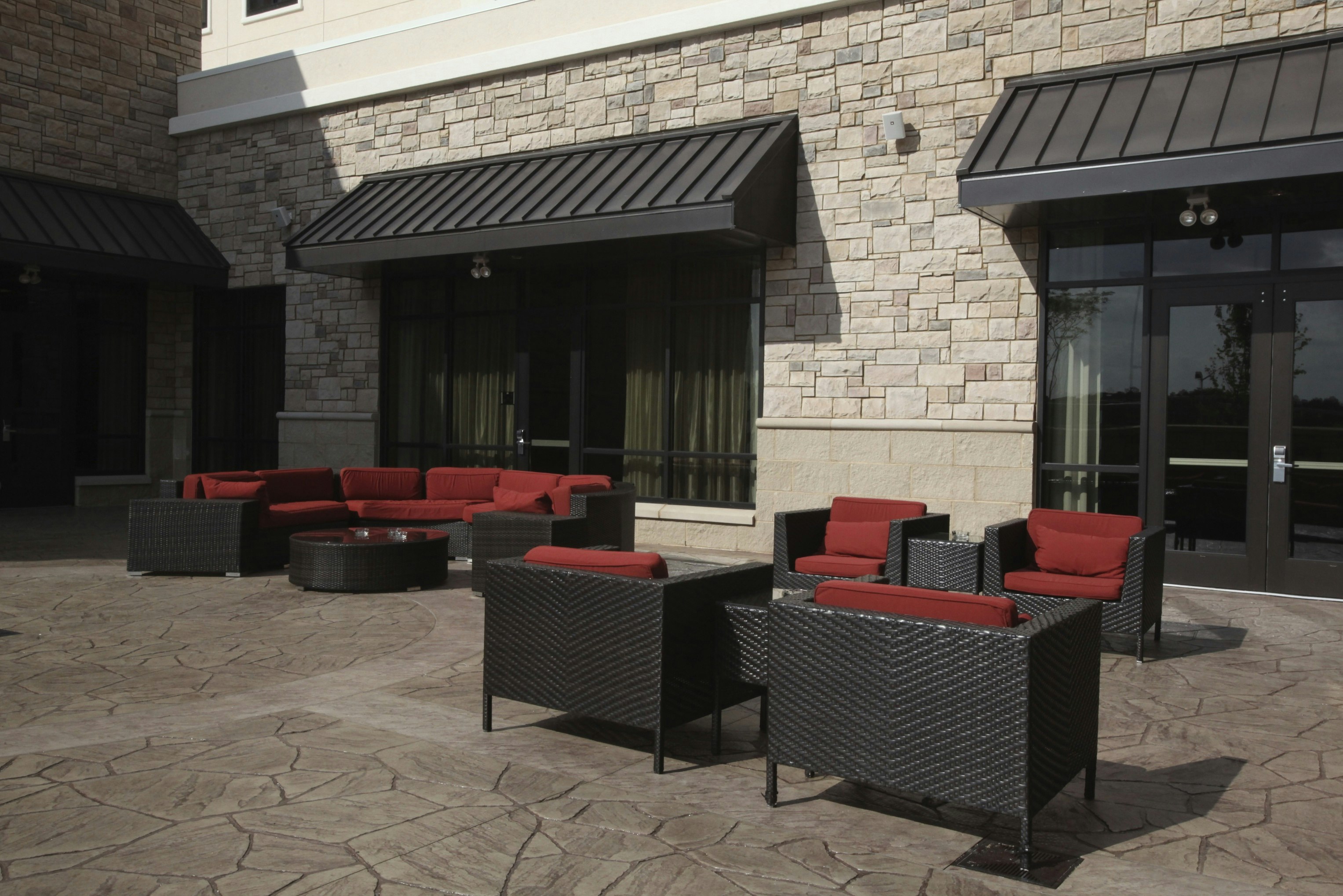 Embassy Suites by Hilton Fayetteville Fort Bragg 22/49