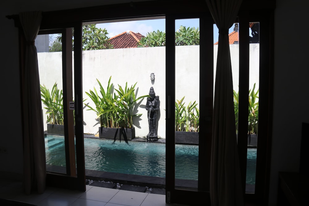 Maisaba Seminyak Loft and Villas 17/29