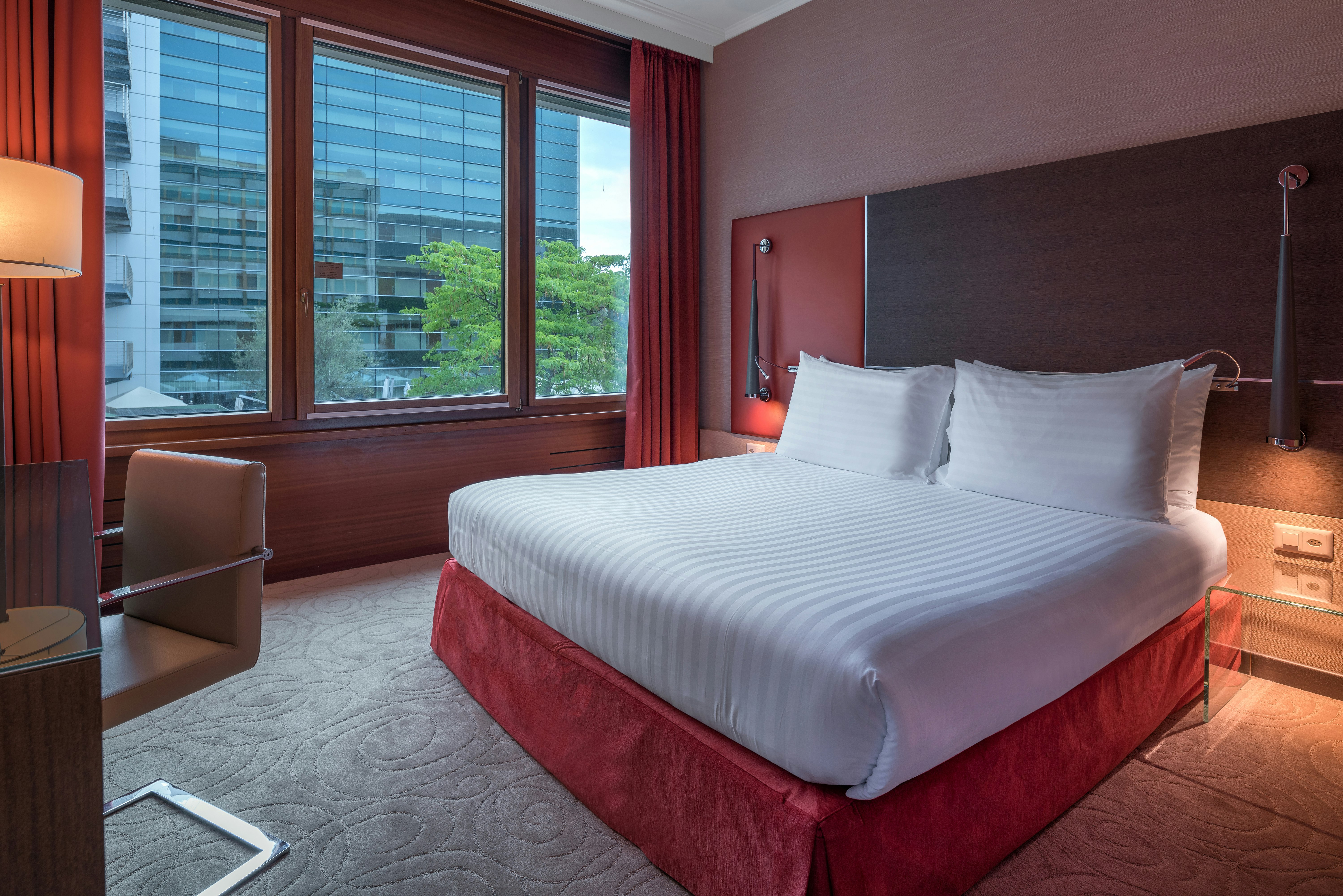 1 Bedroom, King Bed