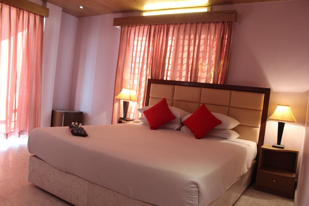 Hotel Sea Crown 19/48