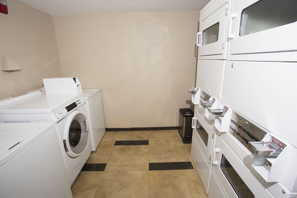Candlewood Suites Port Arthur/Nederland 25/51