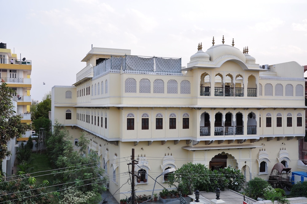 Khandela Haveli A Heritage Boutique Hotel 3/47