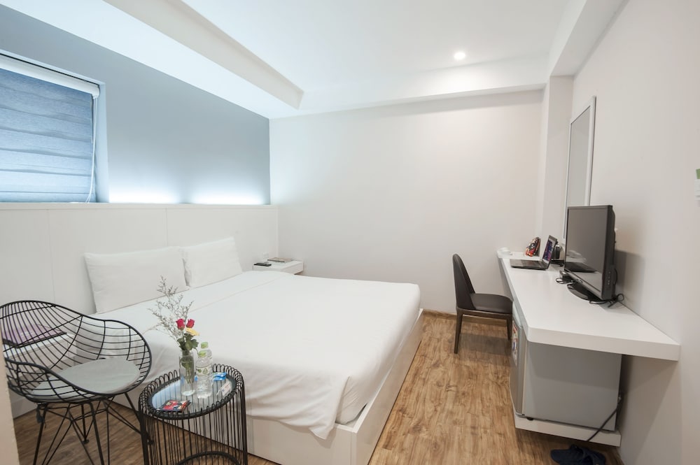 Ping Hotel Hanoi 37/66
