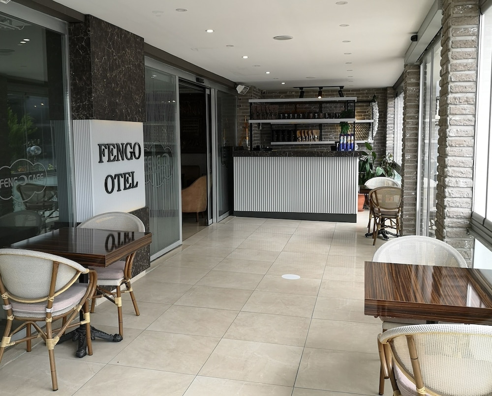 Fengo Hotel 8/69