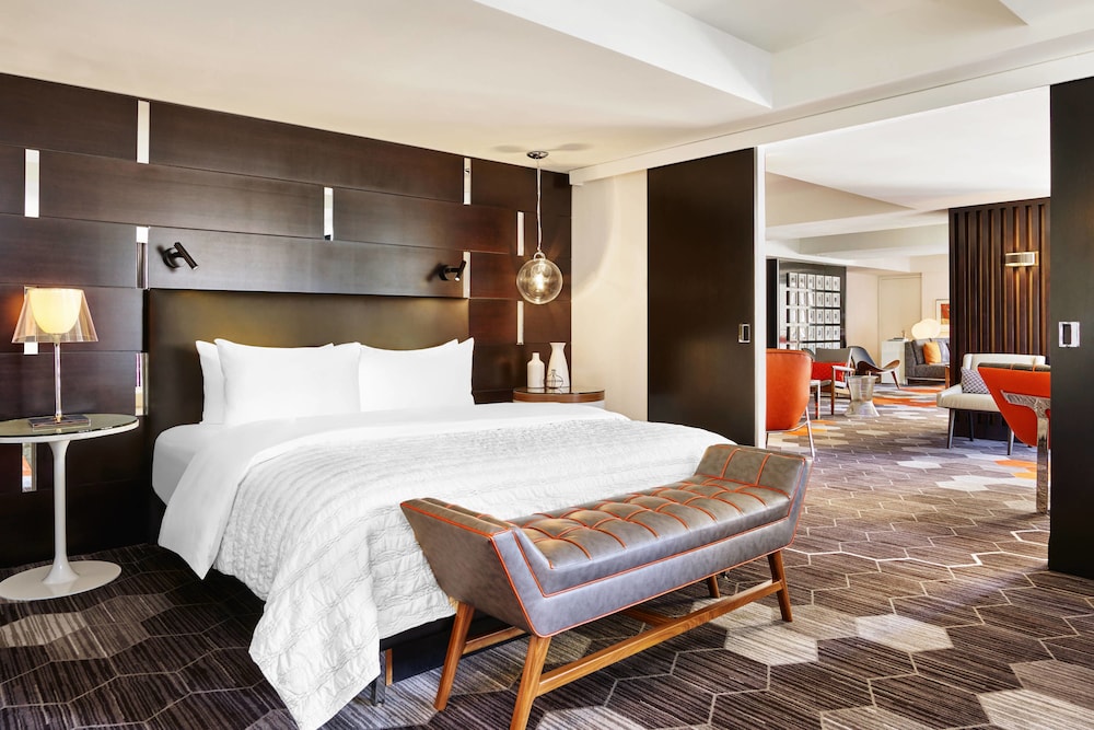 The Jay, Autograph Collection (ex Le Meridien) 13/50