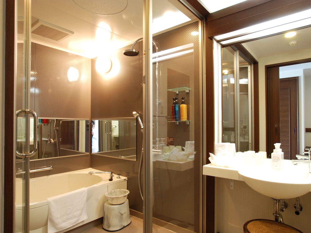 Grandvrio Resort Ishigakijima Oceans Wing Hotel 49/50