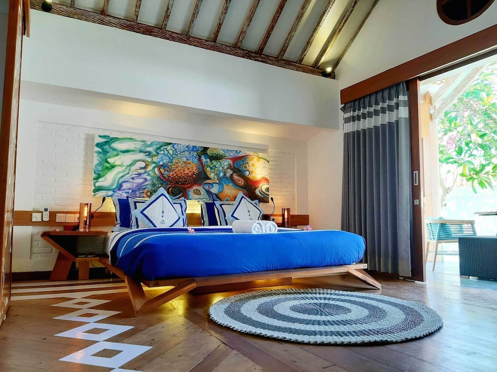 The White Key Luxury Villas 5/39