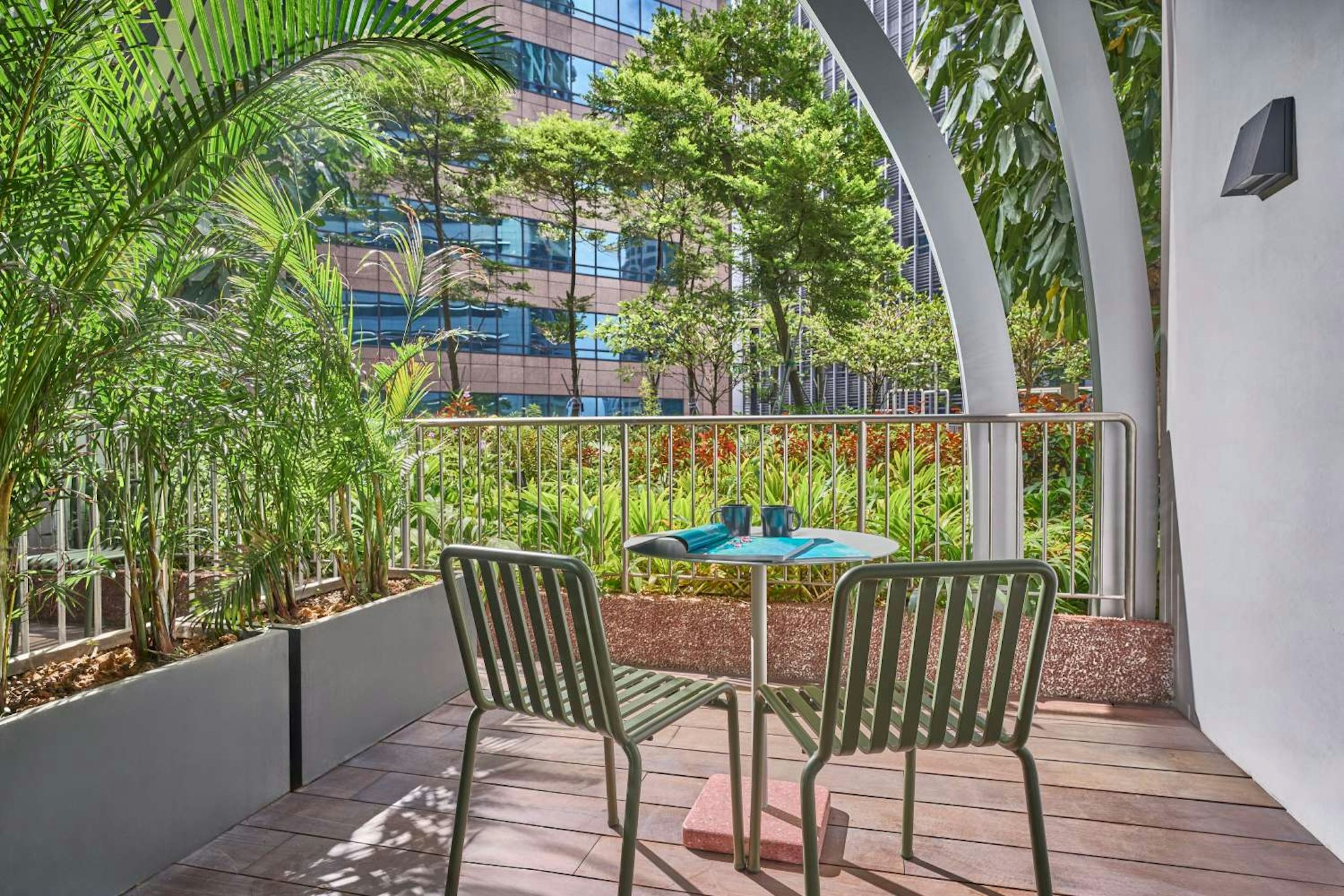 Oakwood Premier Raffles Place Singapore 40/65