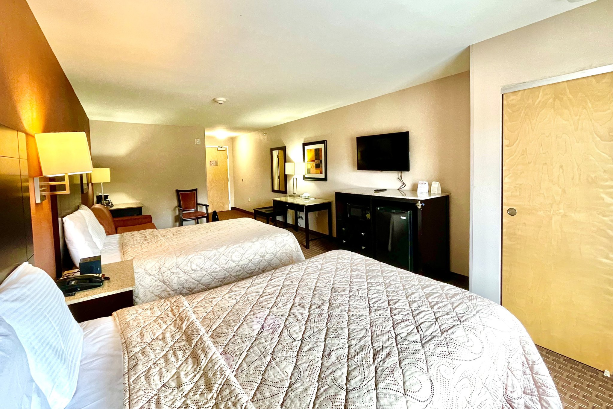 Red Carpet Inn And Suites Monmouth Jtc 11/38