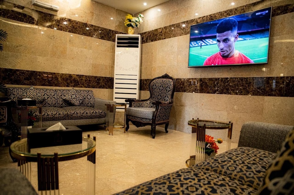 نُزُل السلطان للأجنحة الفندقية(Al Sultan Inn Hotel) 14/18