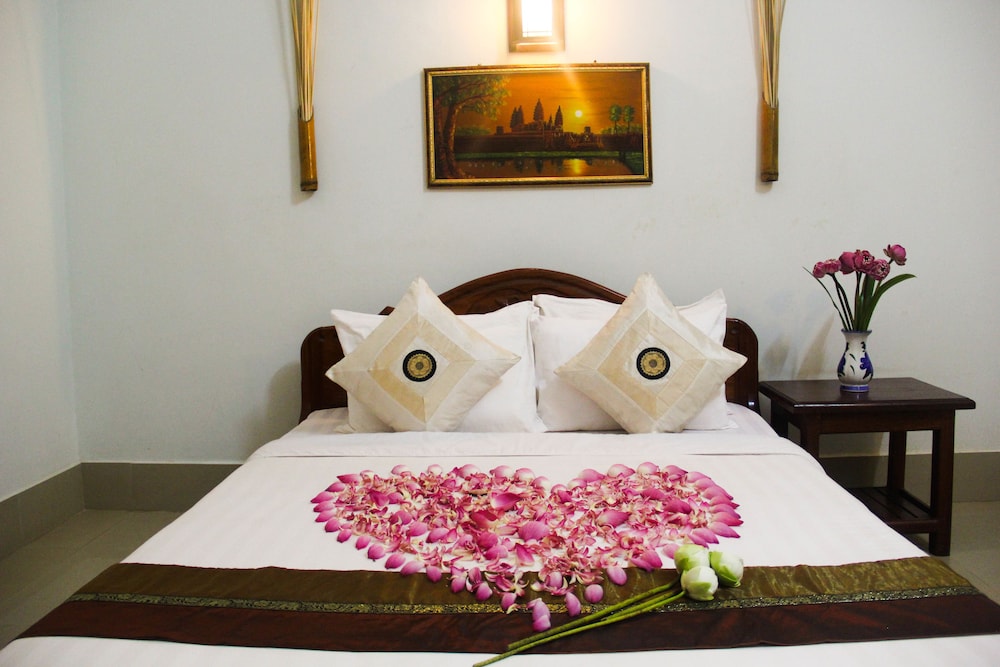 Tropical Breeze Guesthouse 13/45
