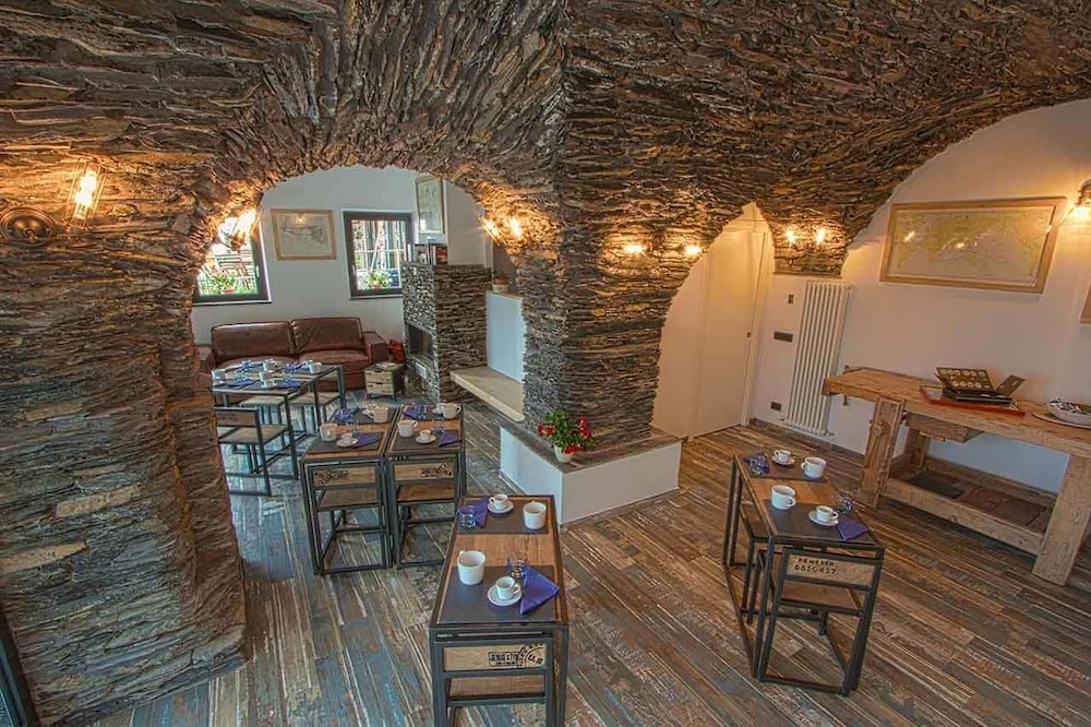 Oltremare Guest House 26/50
