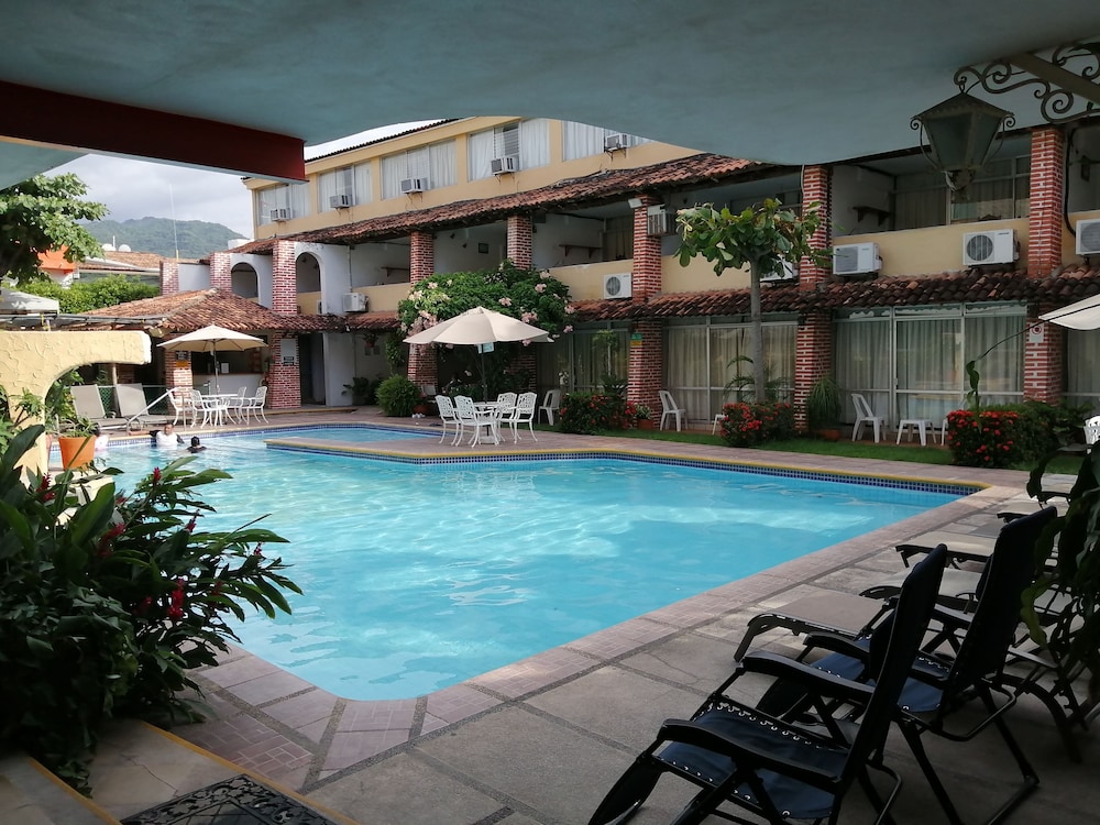 Vallarta Sol 43/50