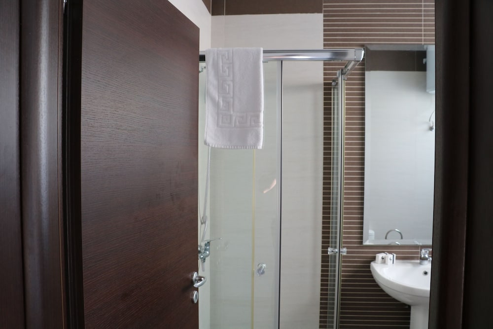 Instyle Aparthotel 45/49