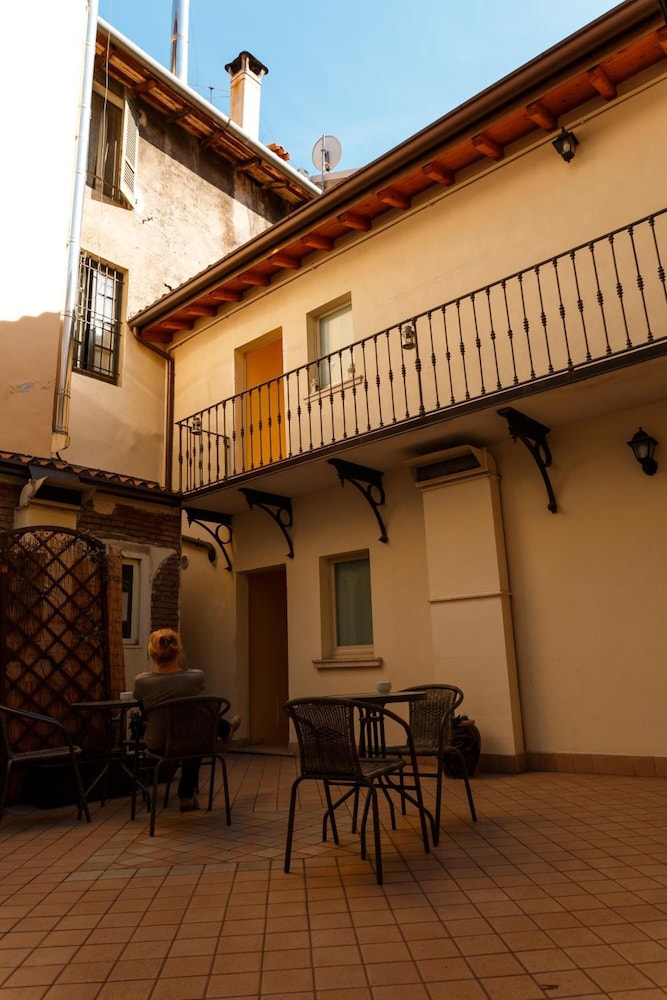 ALBERGO OROLOGIO HOTEL photo4