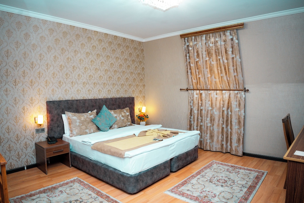 NEMI HOTEL 15/50