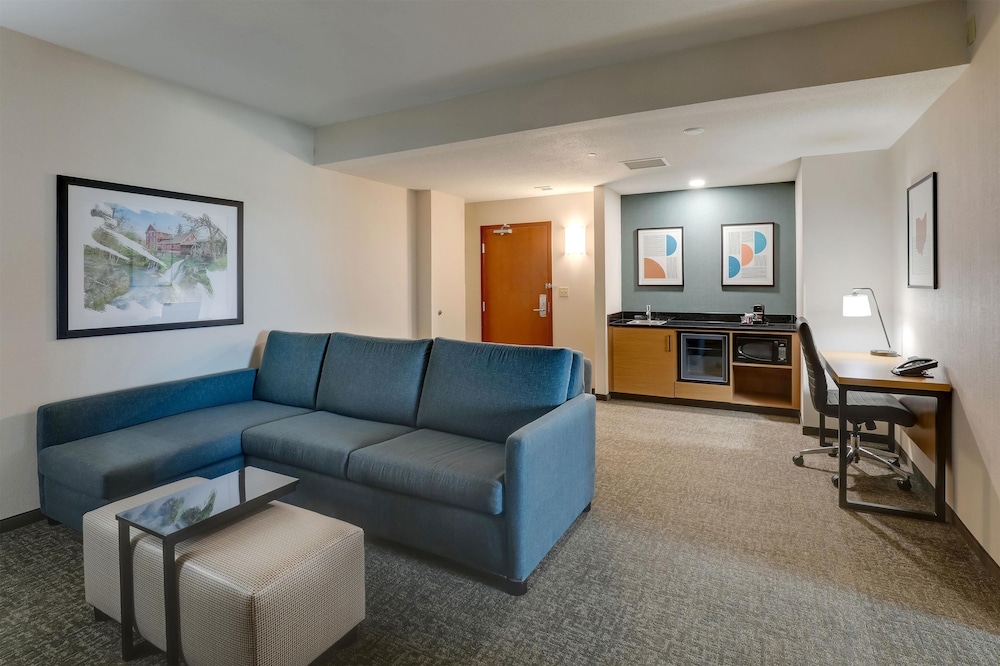 Drury Inn and Suites North Dayton 27/50