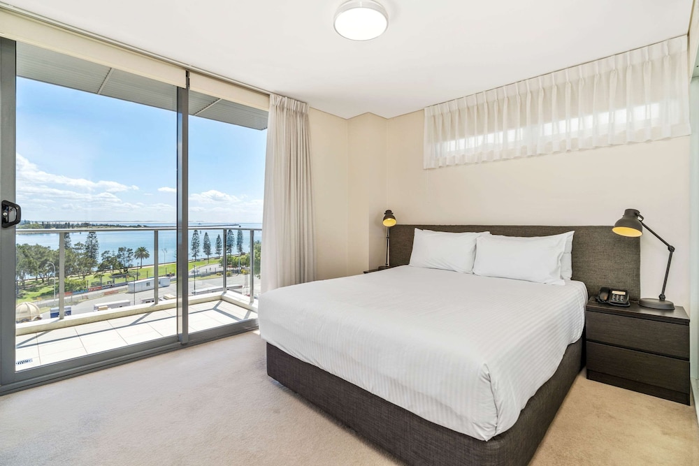 Terminus Apartment Hotel, Ascend Hotel Collection 8/31