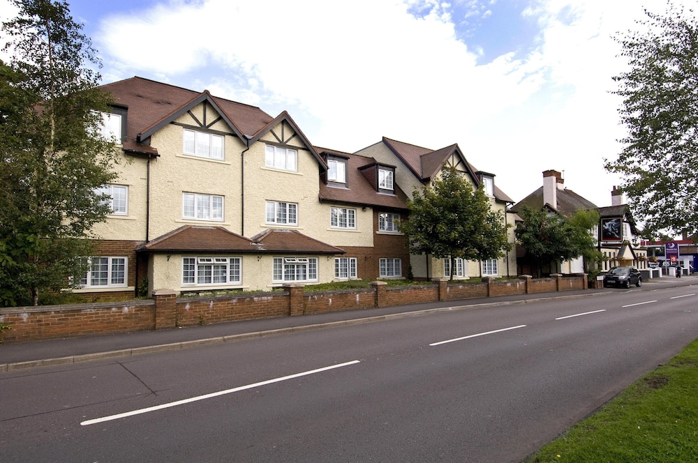 Premier Inn Birmingham North Sutton Coldfield 25/34