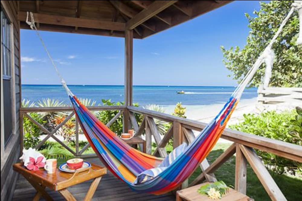 Las Rocas Resort And Dive Center 47/63