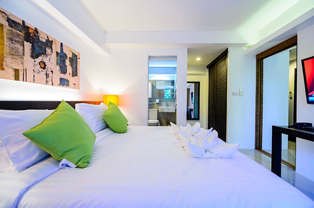 UMA Residence 34/56