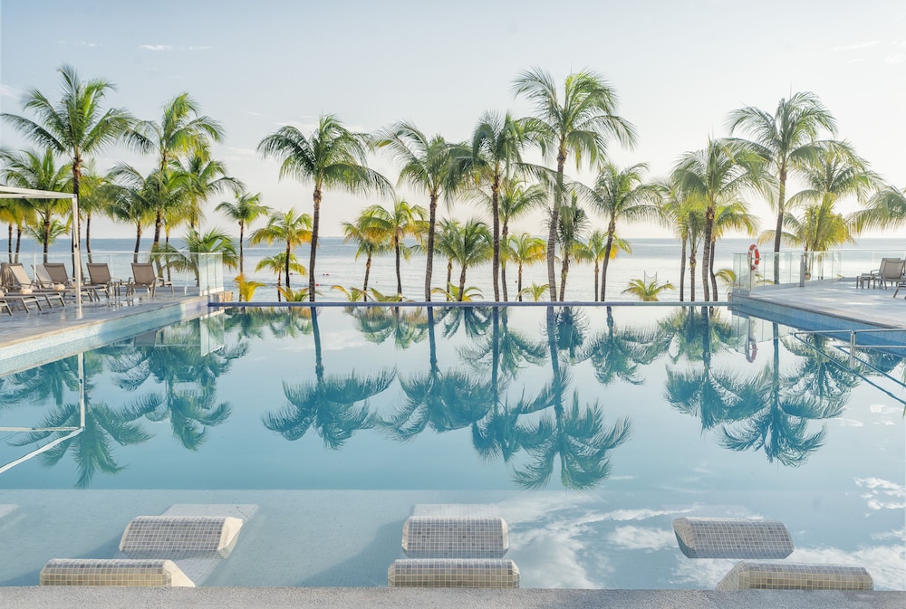 RIU Caribe All Inclusive 32/65