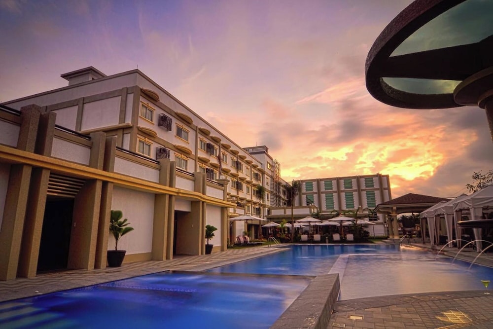 Hotel Centro Puerto Princesa Near Airport by ZUZU 104/107