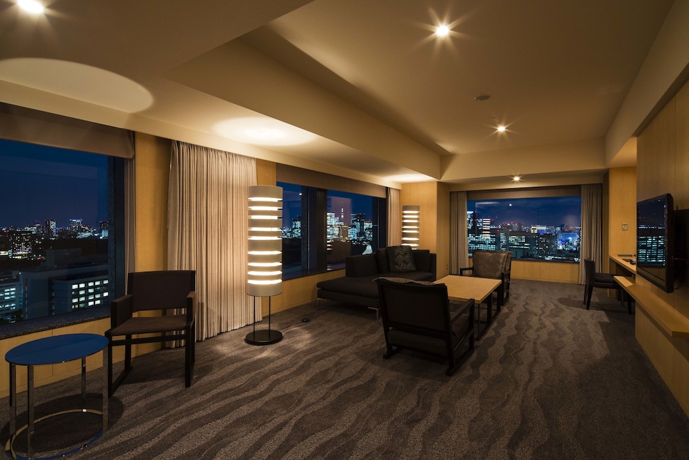 The Capitol Hotel Tokyu 47/74