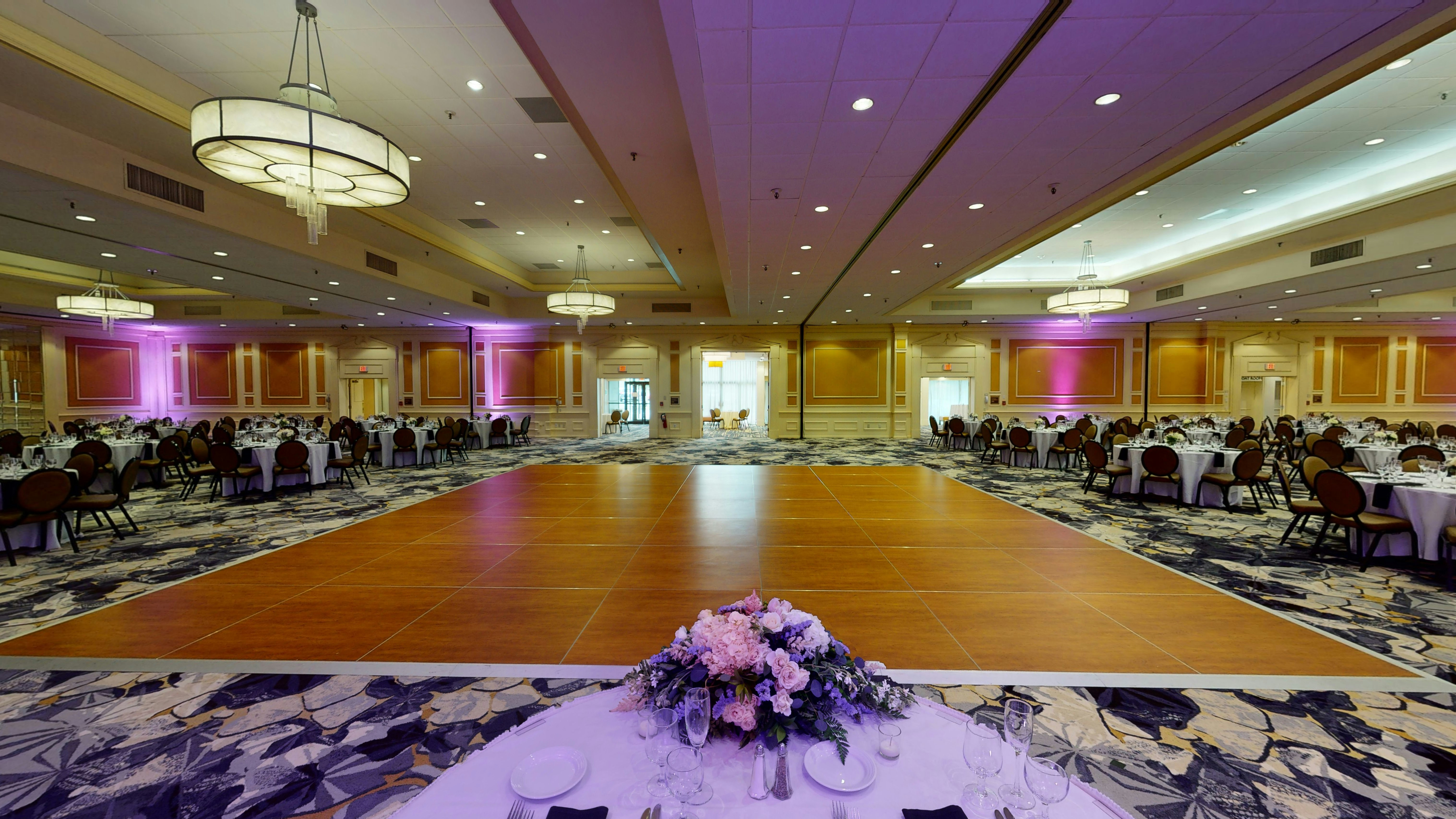 Doubletree By Hilton Boston North Shore 32/64