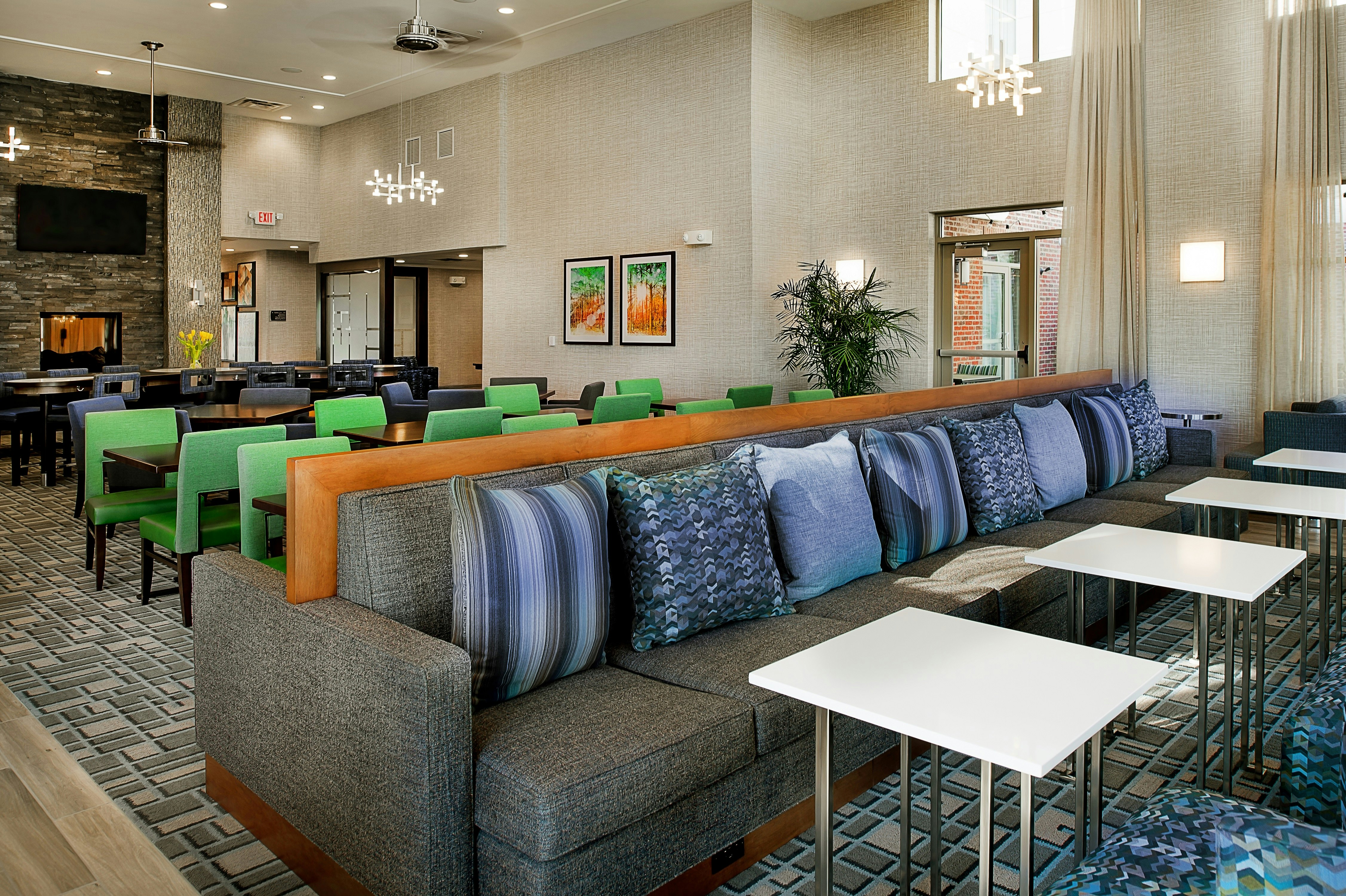 Homewood Suites by Hilton St. Louis Westport 12/20
