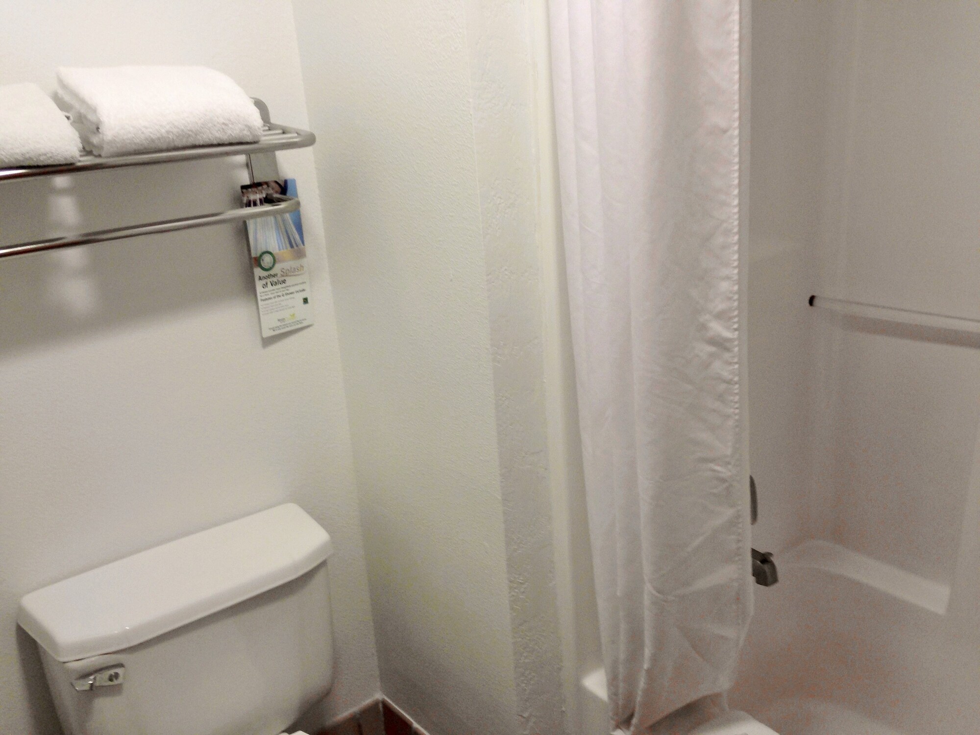 غرفة بسرير كينج لذوي الإعاقة، Quality Inn Midland TX 5/5