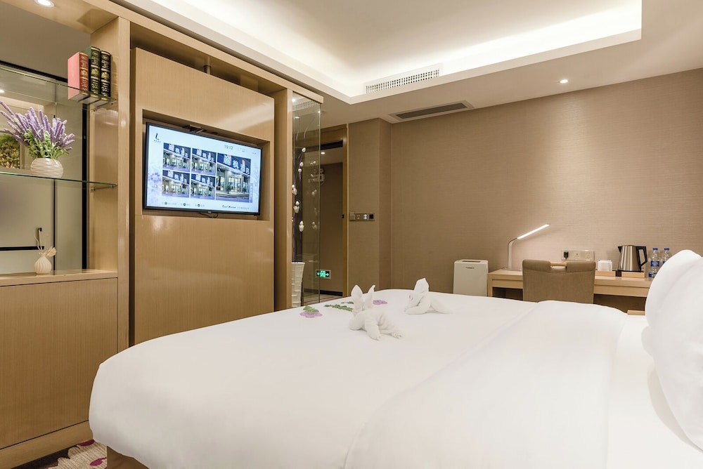 Lavande Hotel Baiyun International Airport Branch 12/51