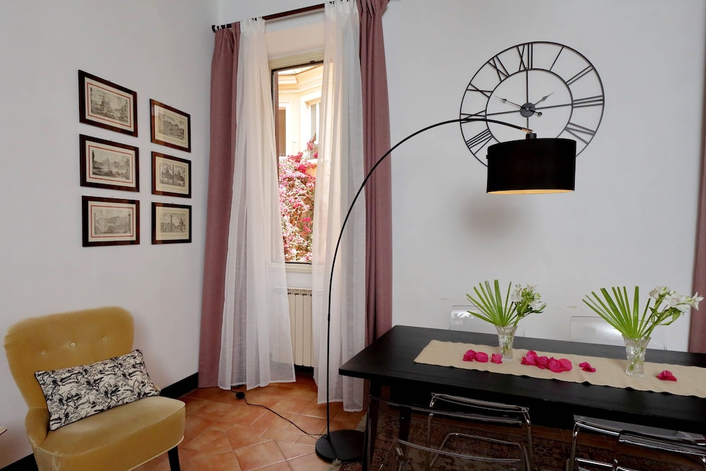 Bollo Wr Apartments 58/72