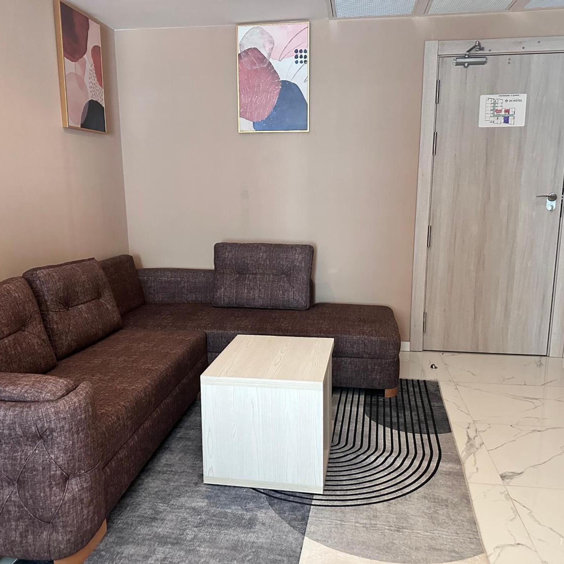 2H Hotel 43/61