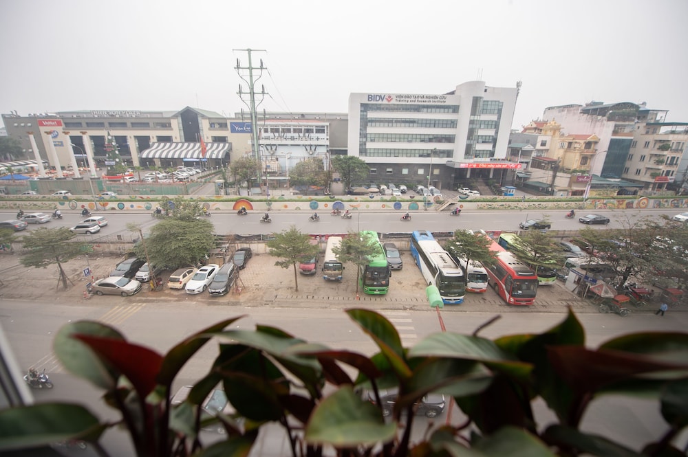 Hong Ha Hotel 43/51