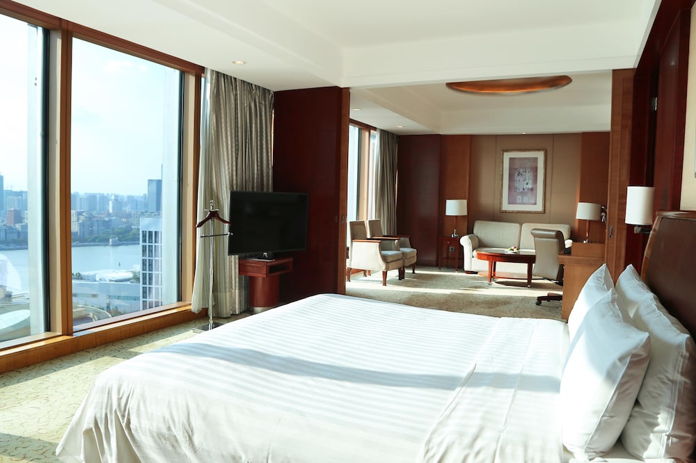 GRAND, BUND, SUITE, KING BED, WITH VIEW, GRAND TOWER