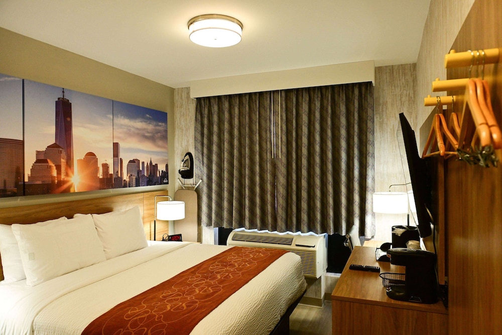 Days Inn by Wyndham Bronx NYC 20/50