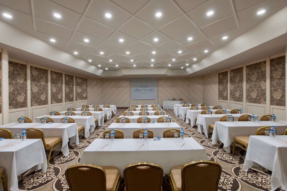 Elite World Comfy Istanbul Taksim Hotel 79/87