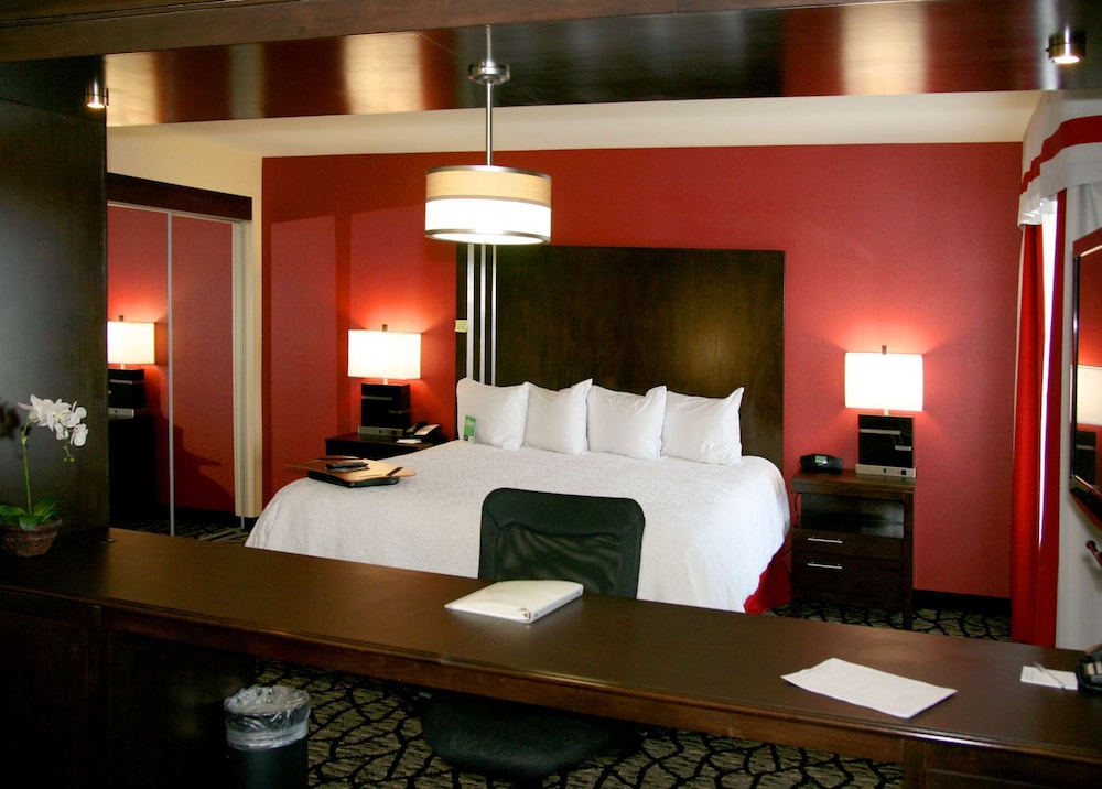 Hampton Inn and Suites Salt Lake City / Univ Foothill Dr UT 23/69
