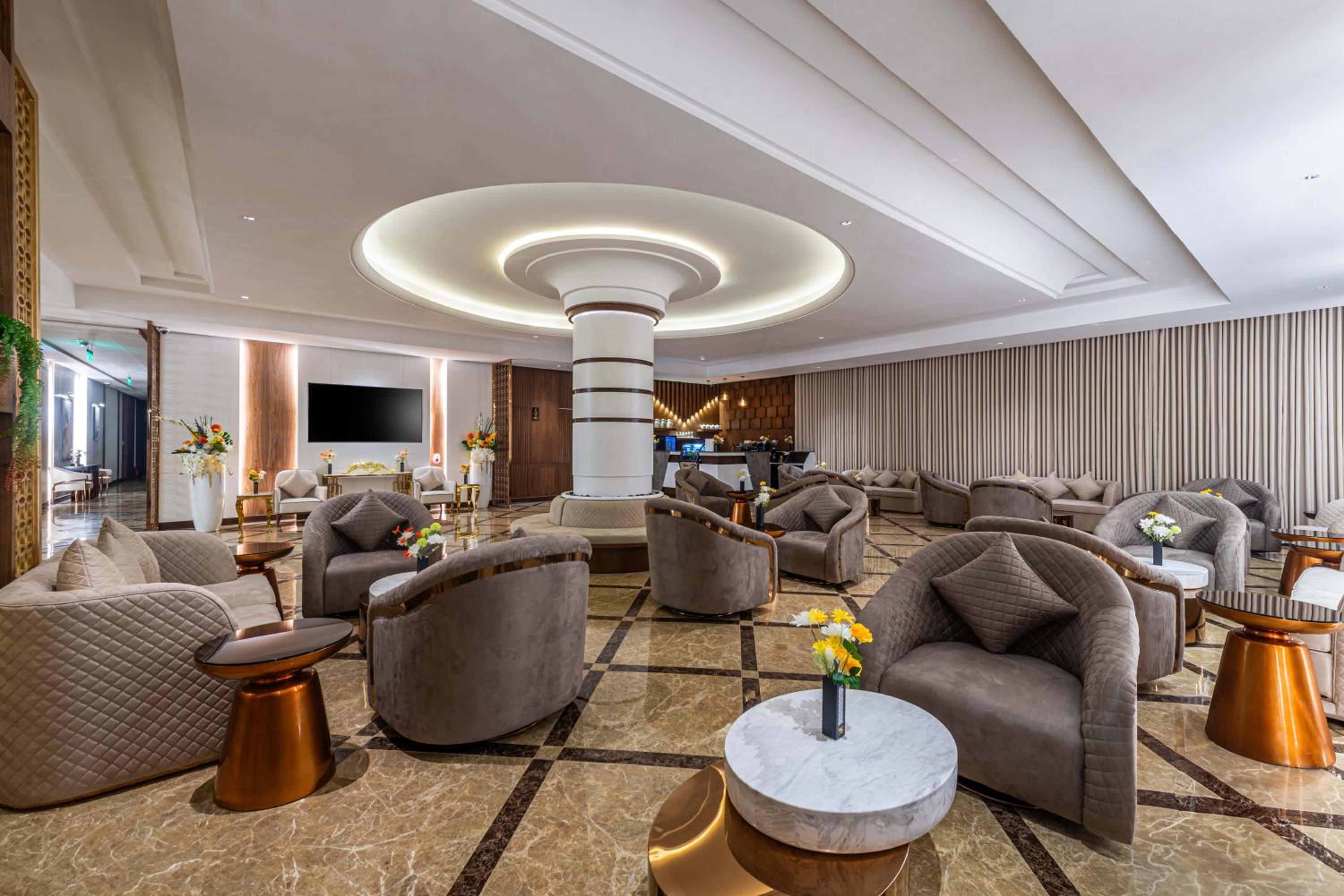 ياس للشقق الفندقية(Yas Hotel Apartment) 28/40