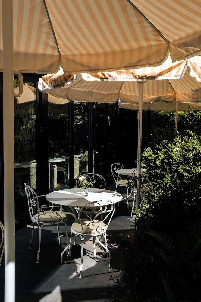 Le Jardin de Neuilly 25/48