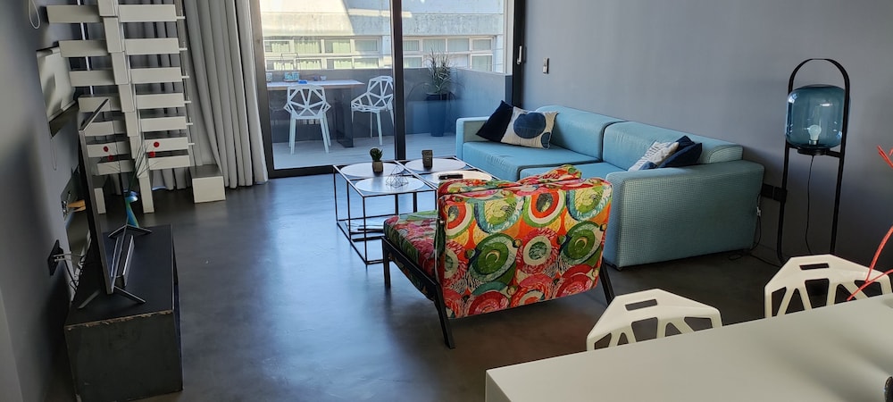 Athina Art Apartments 26/43