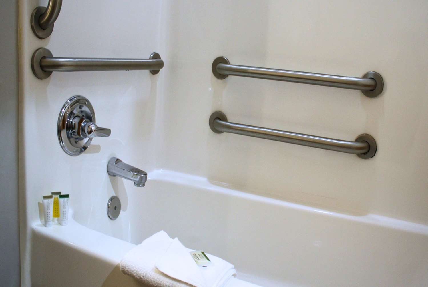 Microtel Inn Suites By Wyndham Opelika 36/36