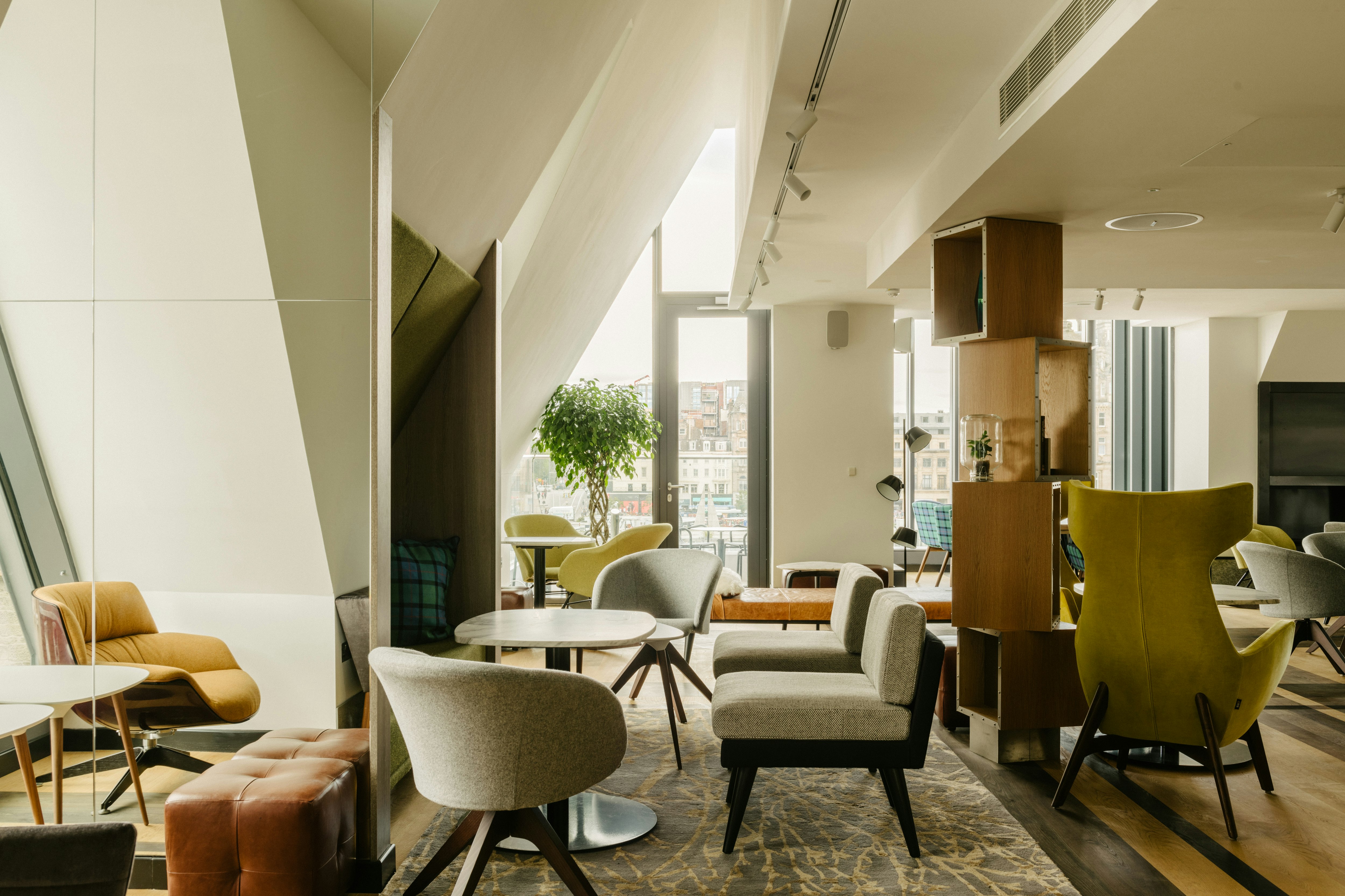 Market Street Hotel 35/46